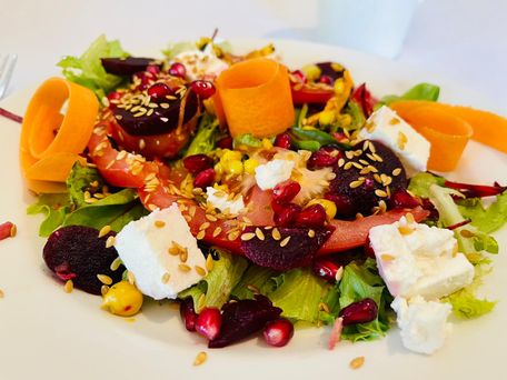 Salad served for lunch at the Texas Weight Loss Retreat